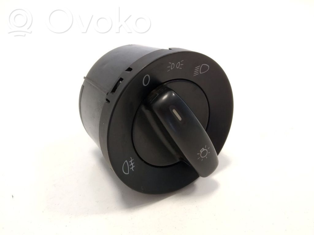 Volkswagen Caddy Light switch 