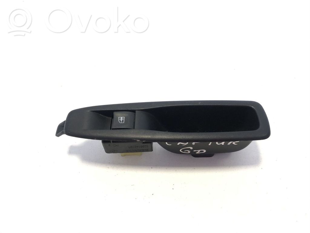 Renault Captur Electric window control switch 