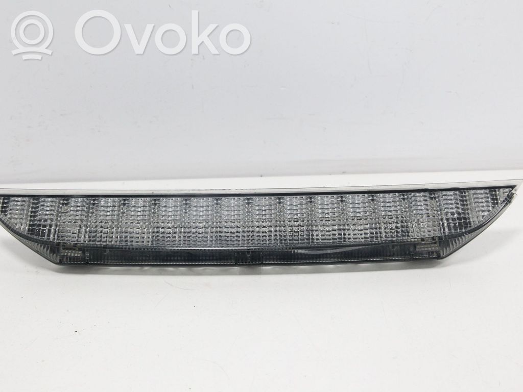 Citroen C-Crosser Third/center stoplight 