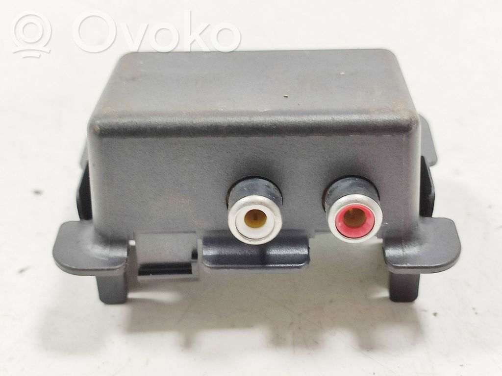 Citroen C5 AUX in-socket connector 