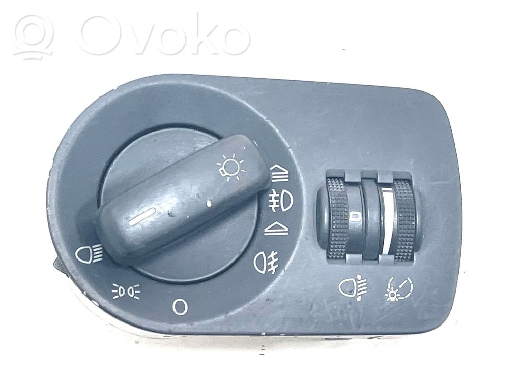 Audi A3 S3 A3 Sportback 8P Light switch 