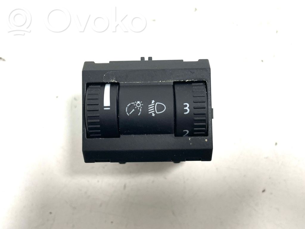 Skoda Superb B6 (3T) Headlight level height control switch 