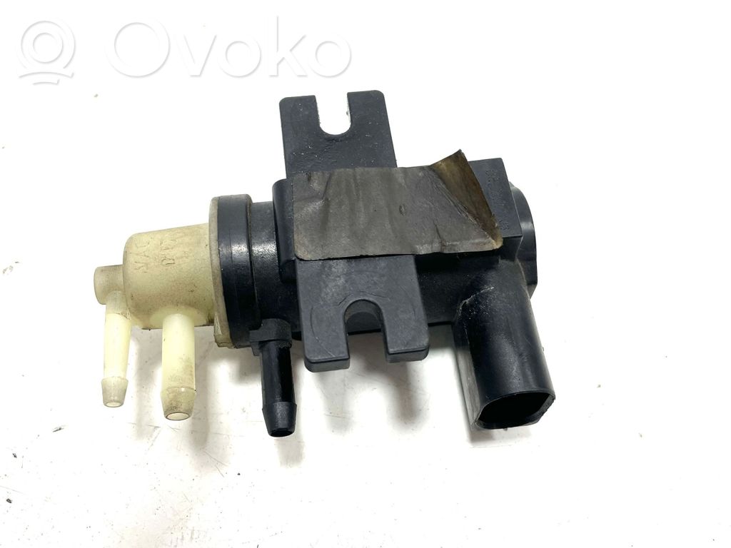 Volkswagen Golf VI Zawór podciśnienia / Elektrozawór turbiny 