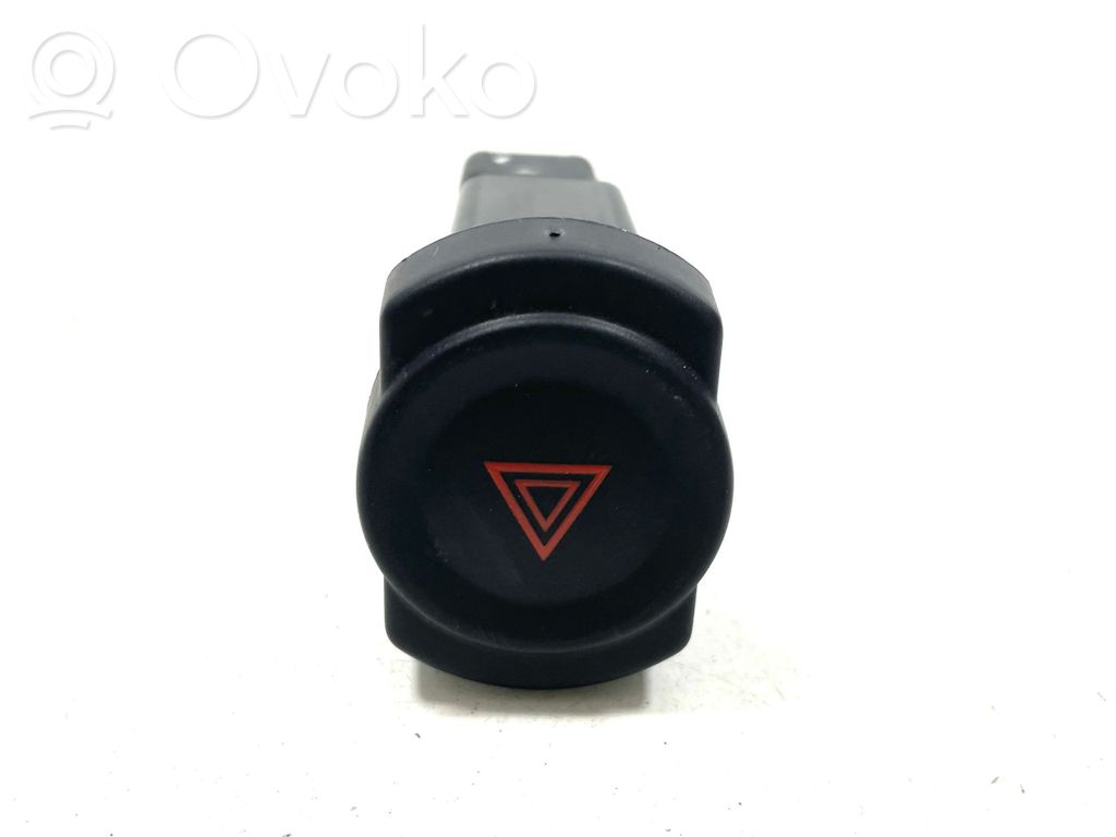 Dacia Duster Hazard light switch 