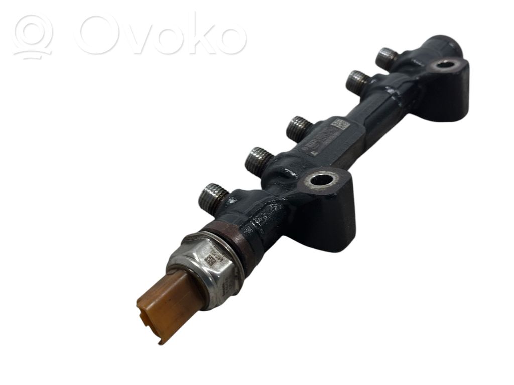 Citroen C4 II Picasso Fuel main line pipe 