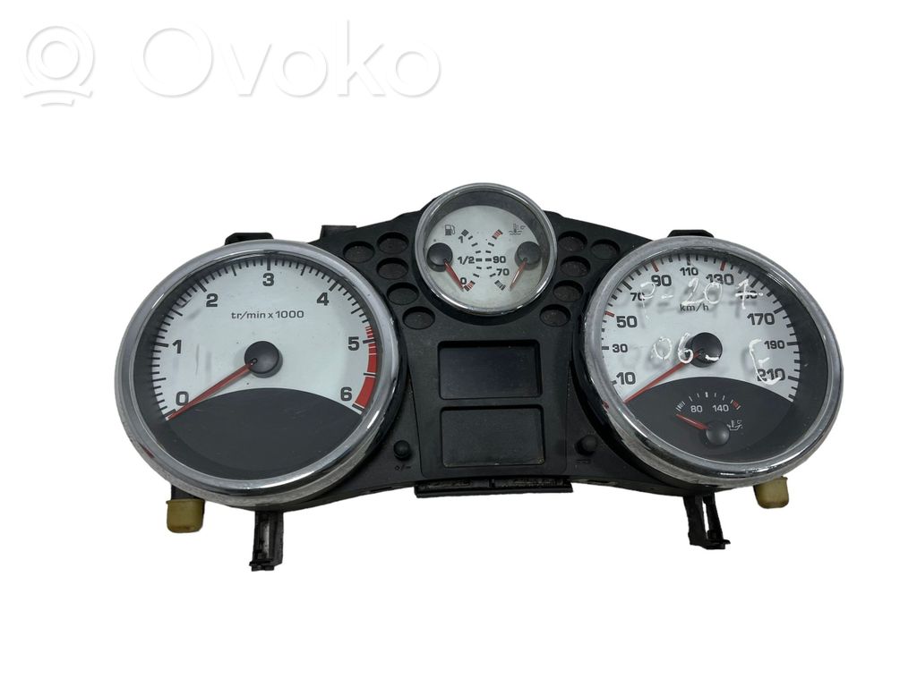 Peugeot 207 Speedometer (instrument cluster) 