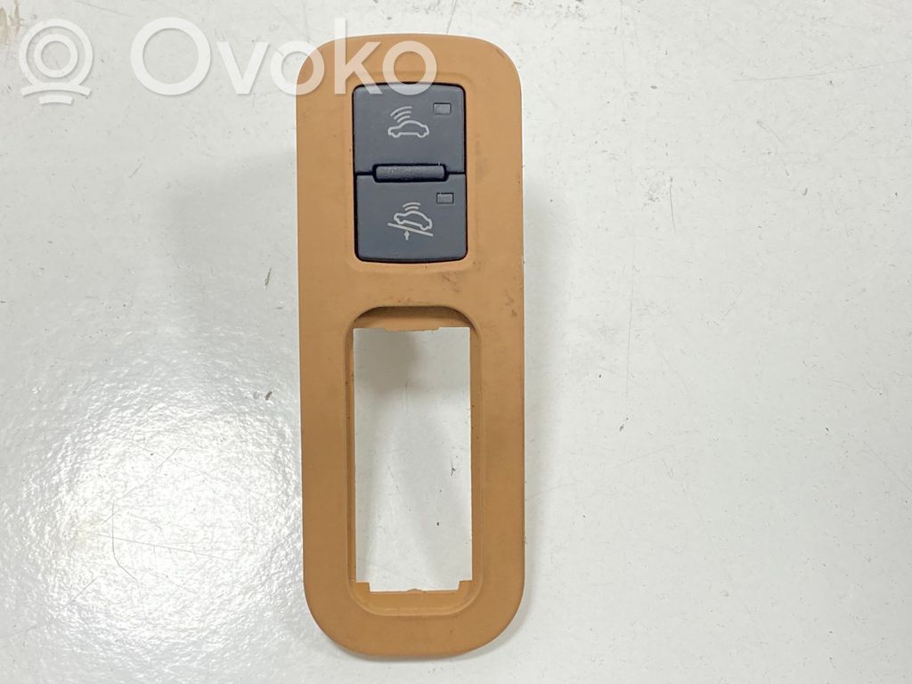 Audi A8 S8 D3 4E Alarm switch 