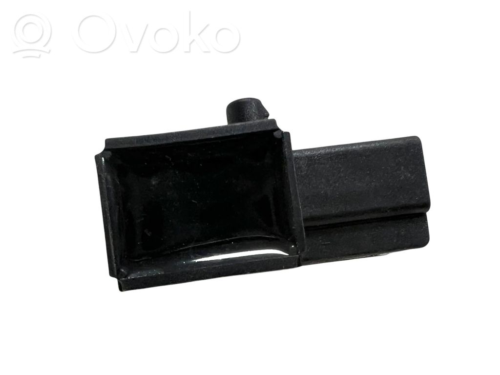 Citroen DS5 Airbagsensor Crashsensor Drucksensor 