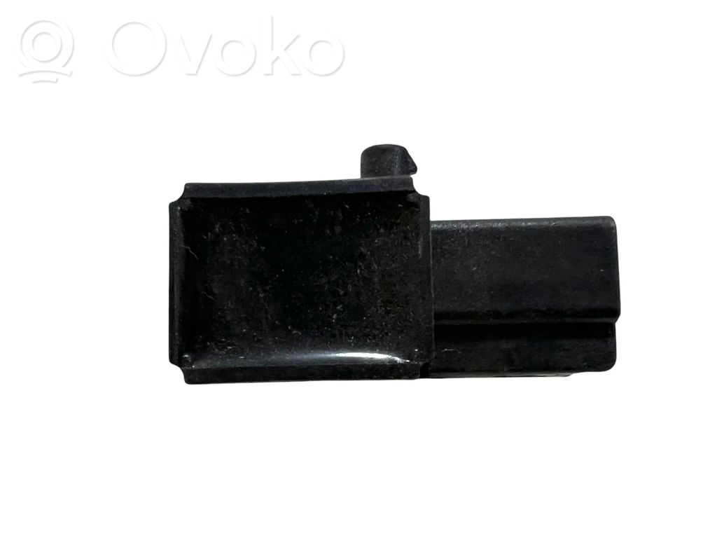 Citroen DS5 Airbagsensor Crashsensor Drucksensor 