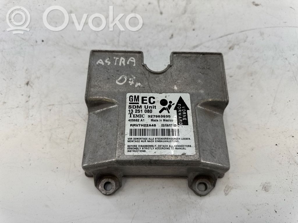 Opel Astra H Airbag control unit/module 