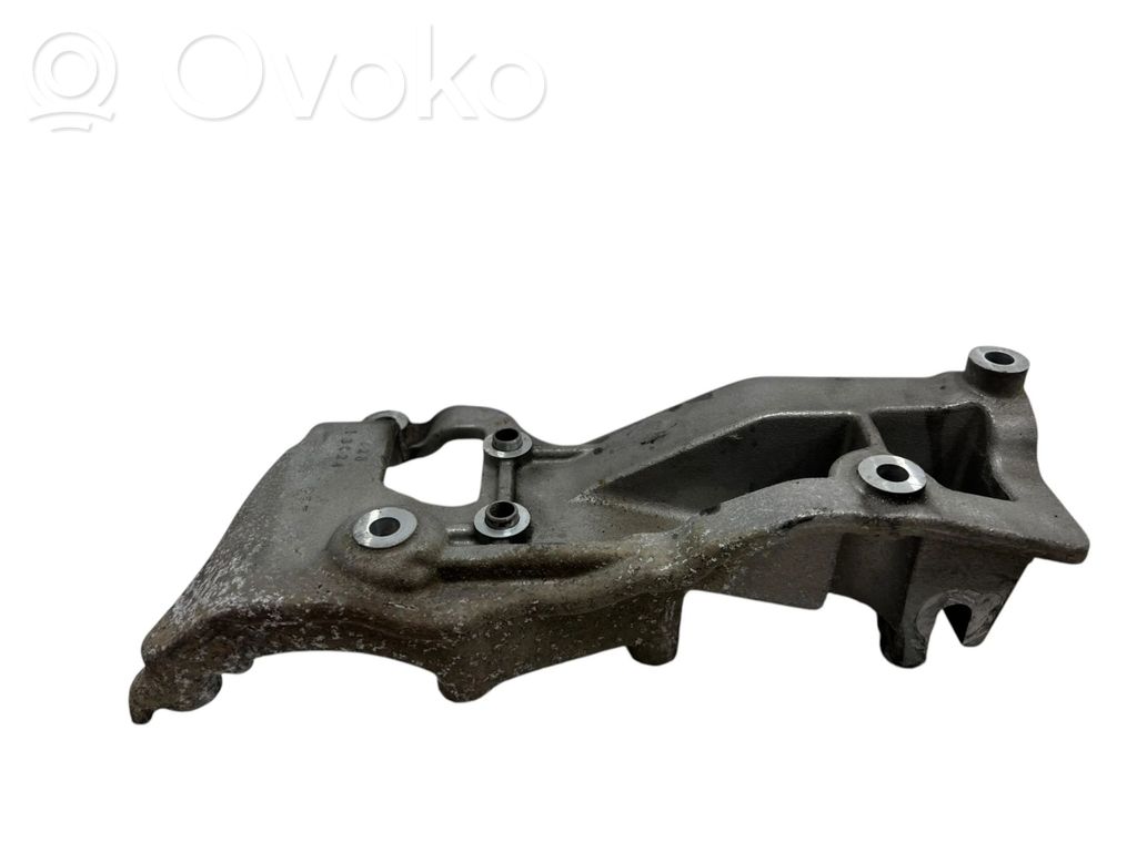 Peugeot 4008 Generator/alternator bracket 