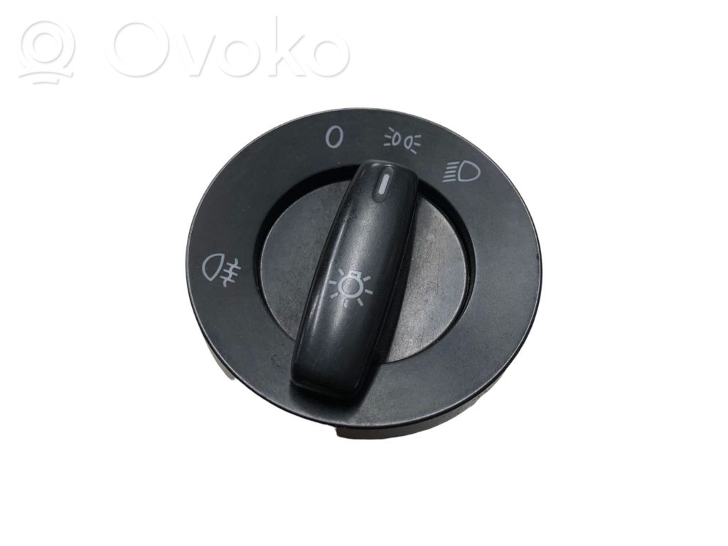 Volkswagen Caddy Light switch 