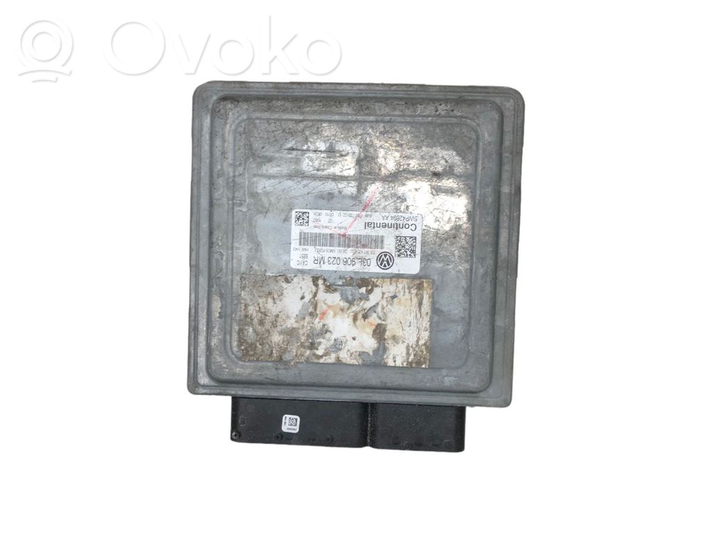 Volkswagen Golf VI Engine control unit/module 