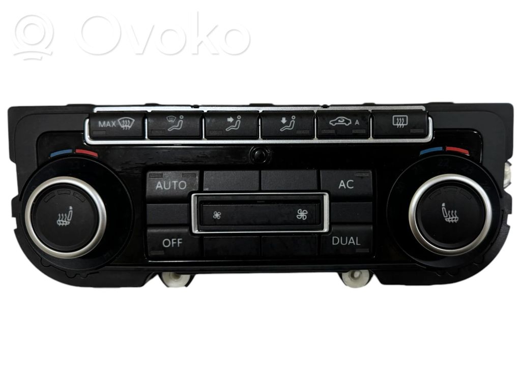 Volkswagen Golf VI Climate control unit 