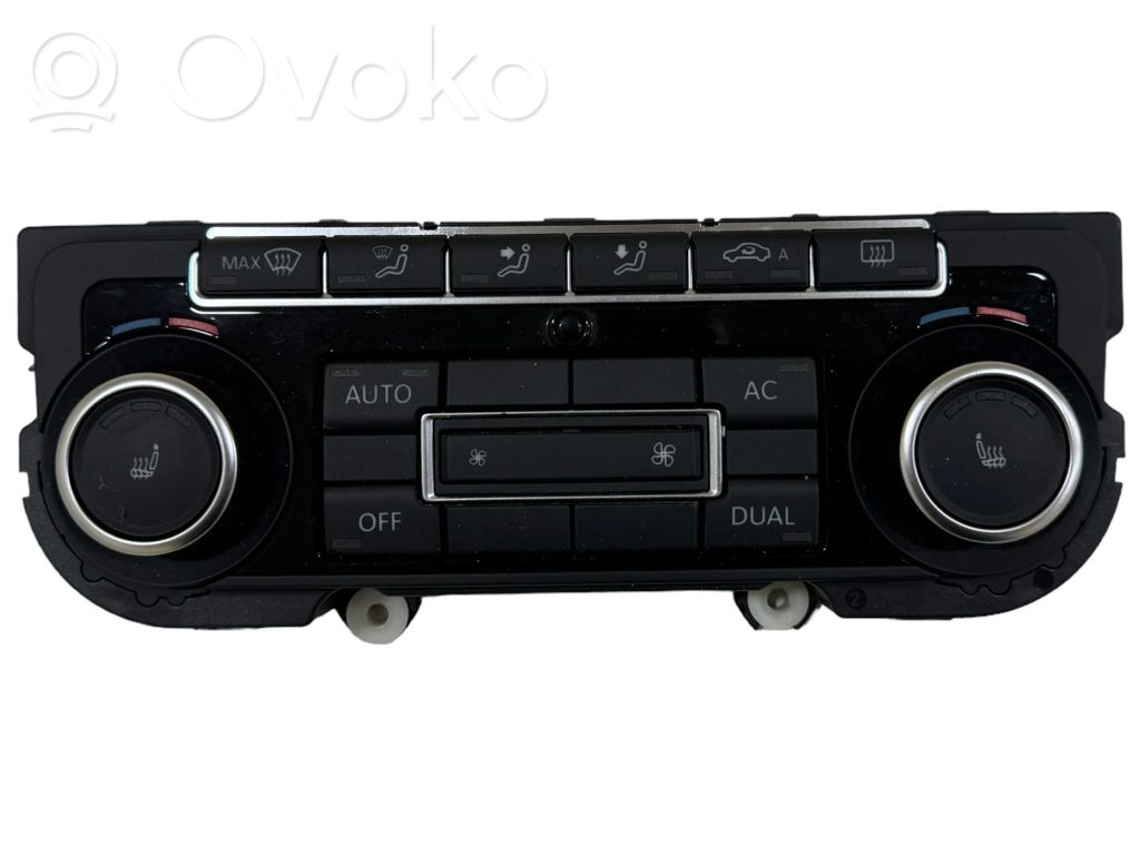 Volkswagen PASSAT B7 Climate control unit 