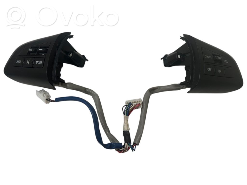 Mazda 5 Boutons / interrupteurs volant 