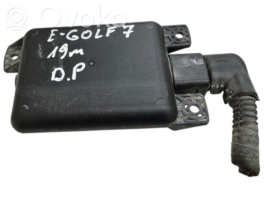 Volkswagen e-Golf Blind spot module 