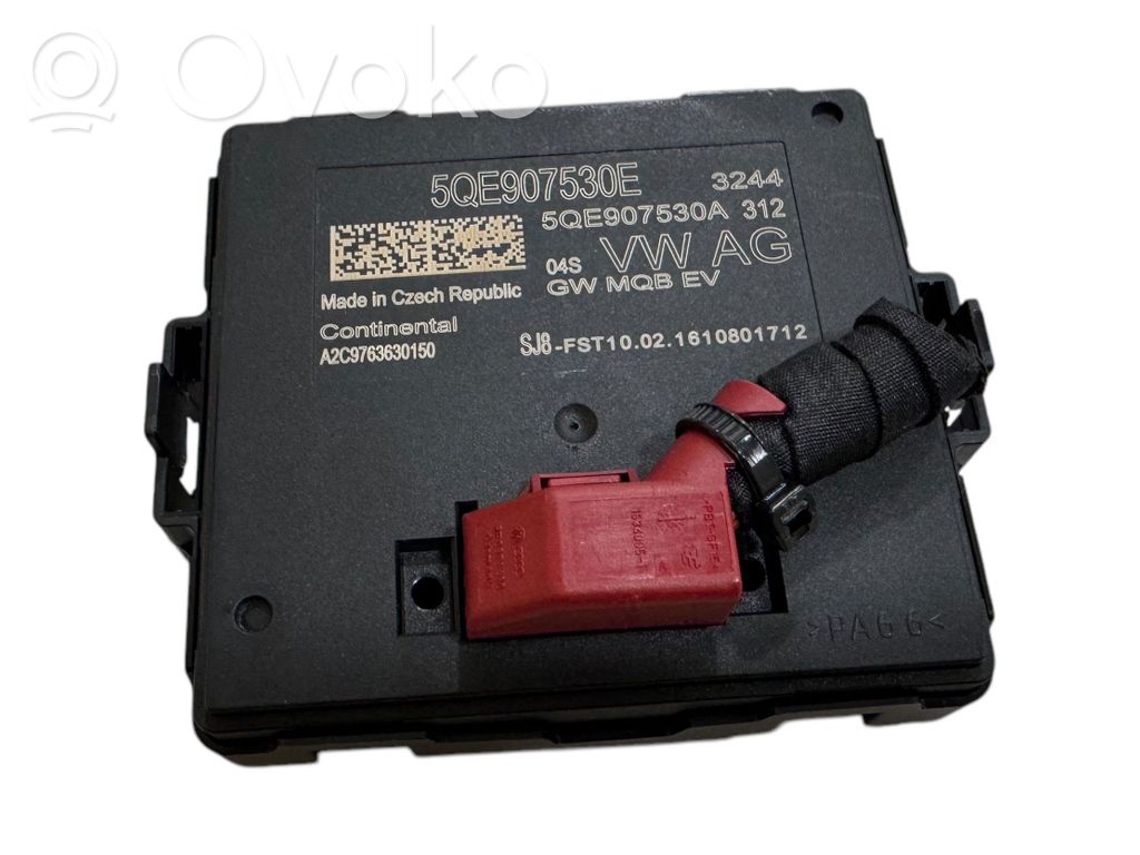 Volkswagen PASSAT B8 Gateway control module 