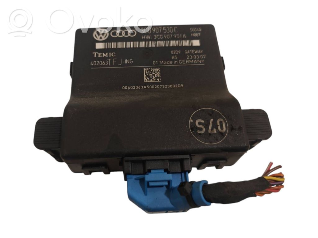Volkswagen PASSAT B6 Gateway control module 