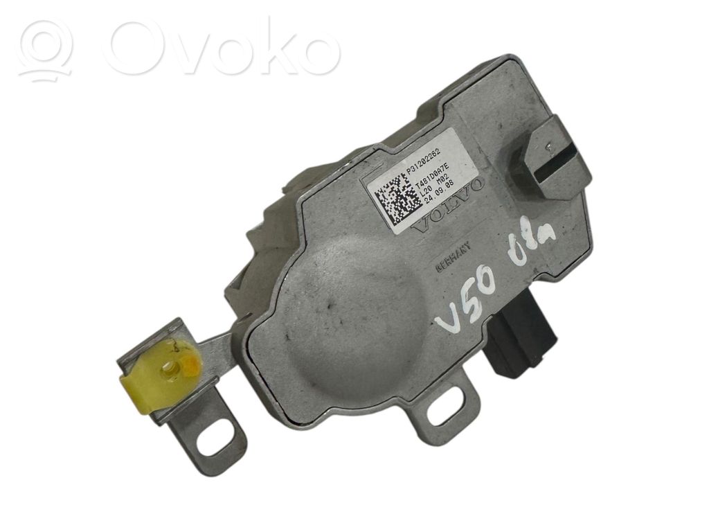 Volvo V50 Steering wheel lock 