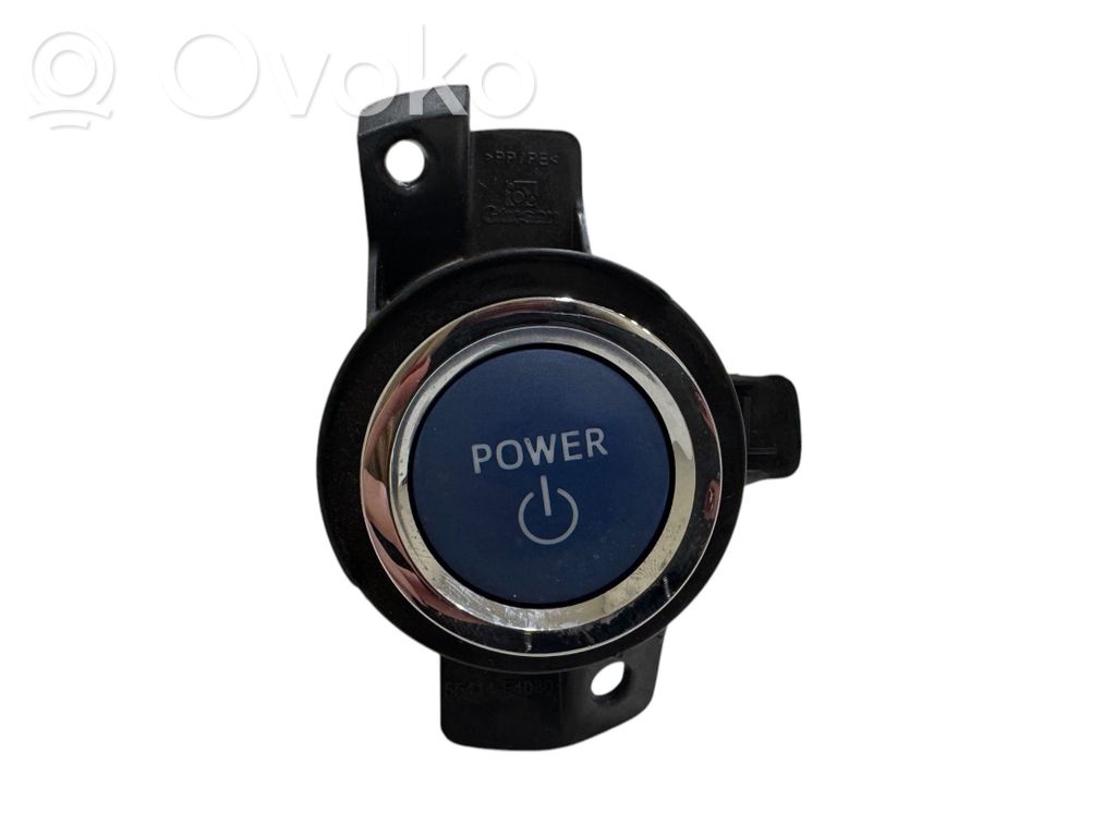 Toyota RAV 4 (XA40) Engine start stop button switch 