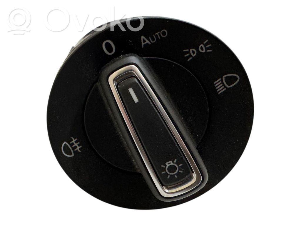Volkswagen e-Golf Light switch 