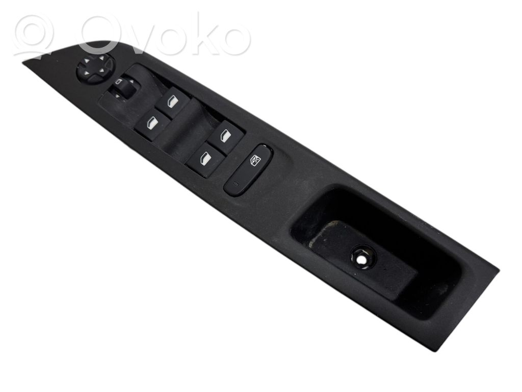 Opel Corsa F Electric window control switch 