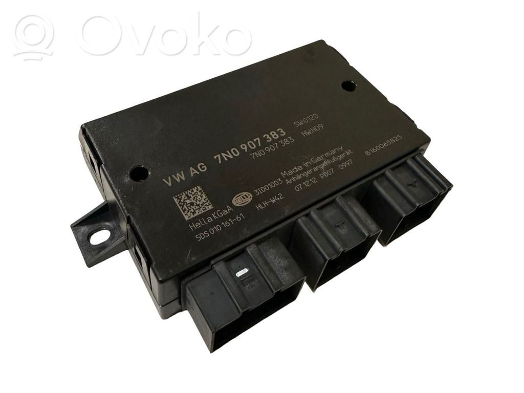 Volkswagen PASSAT B7 Tow bar trailer control unit/module 