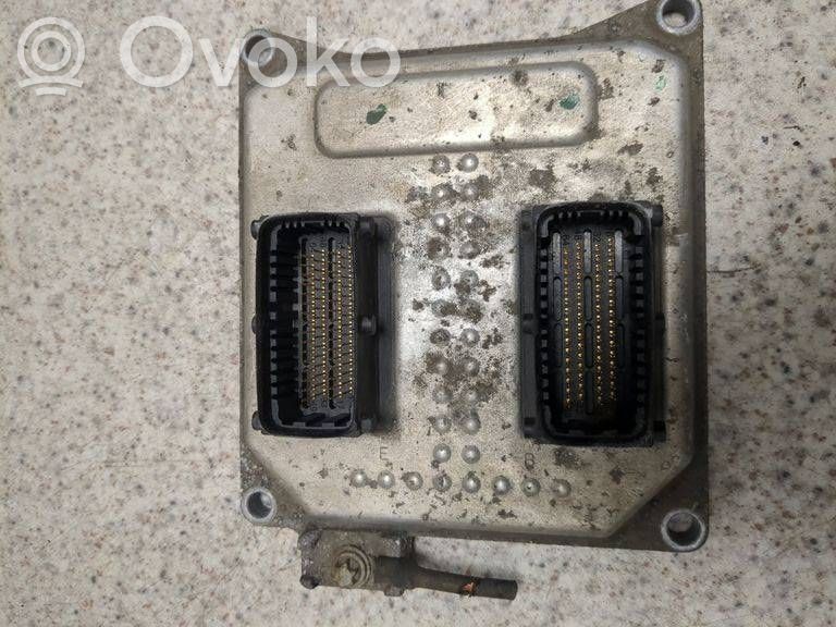 Opel Astra H Engine control unit/module 
