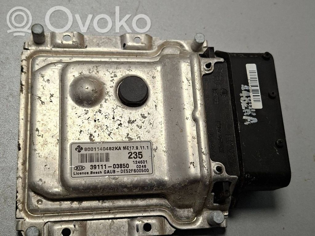 KIA Rio Engine control unit/module 