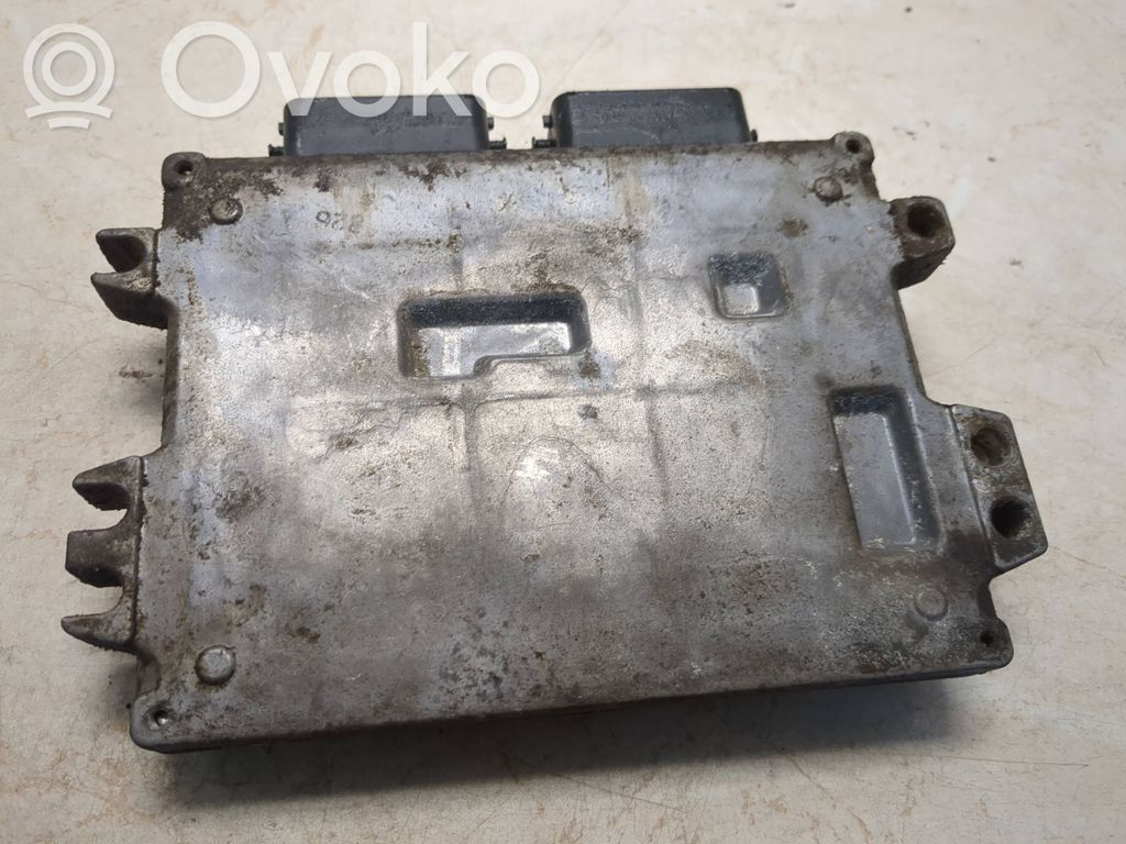 Suzuki Swift II Engine control unit/module 