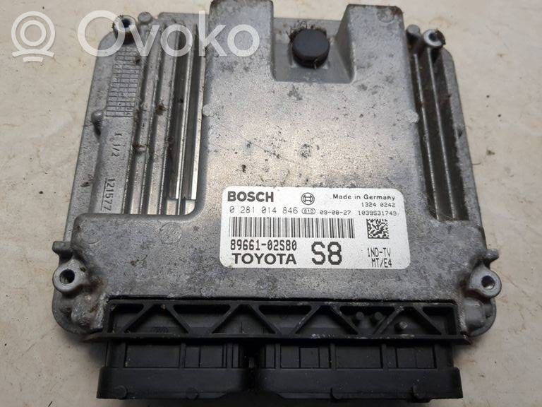 Toyota Auris 150 Engine control unit/module 