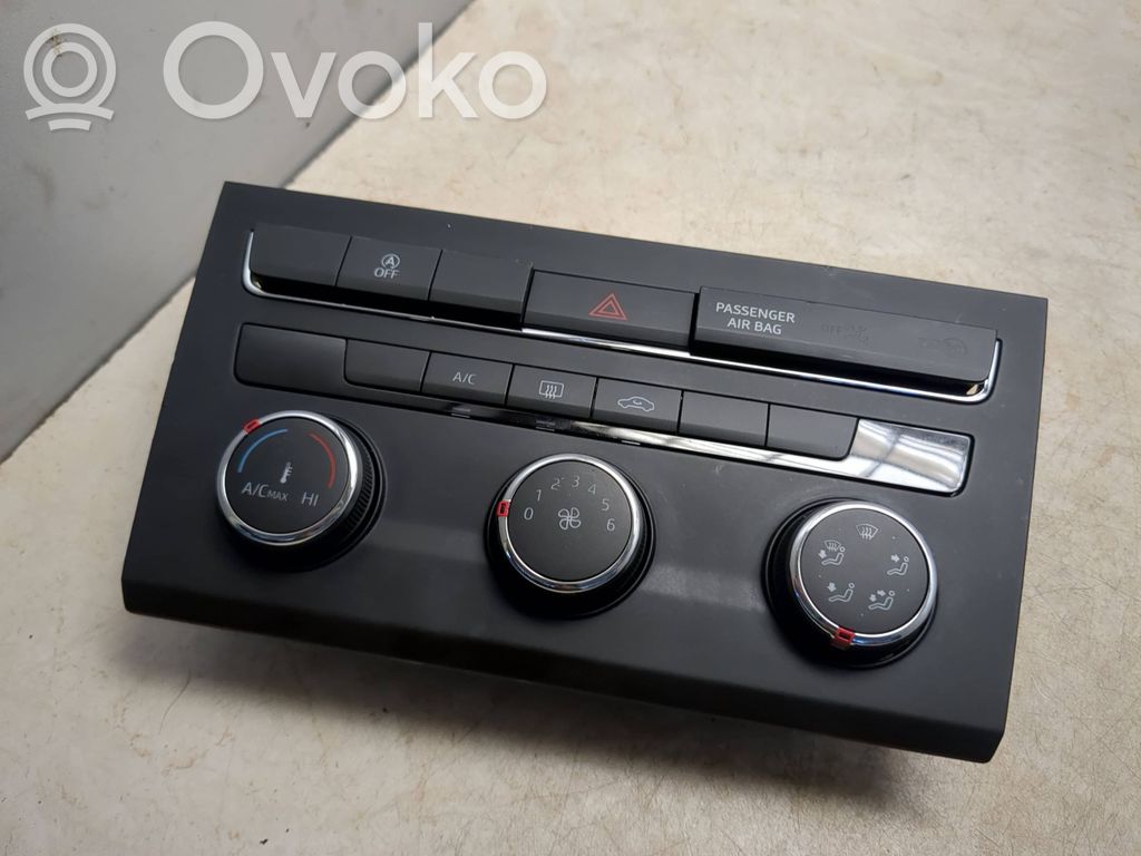 Seat Leon (5F) Climate control unit 