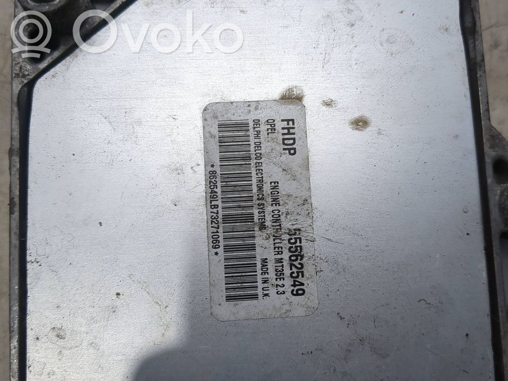 Opel Zafira B Engine control unit/module 