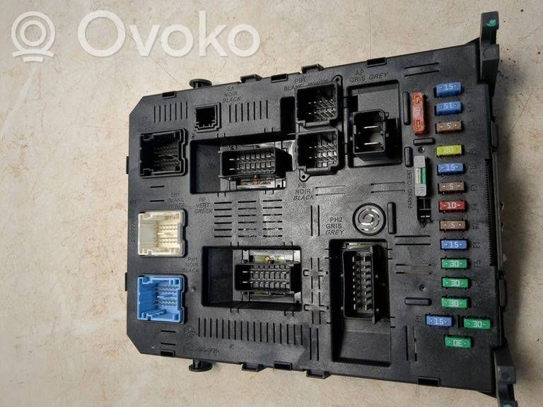 Citroen C4 Grand Picasso Module confort 