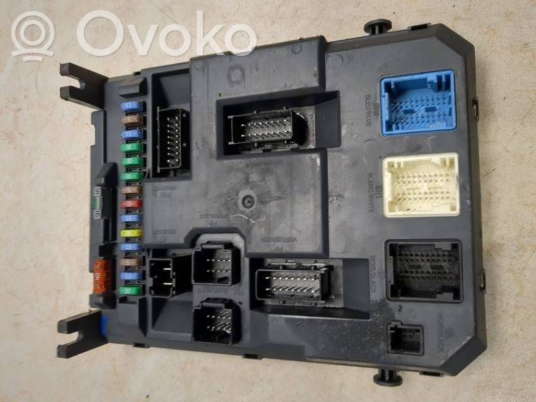 Citroen C3 Fuse module 