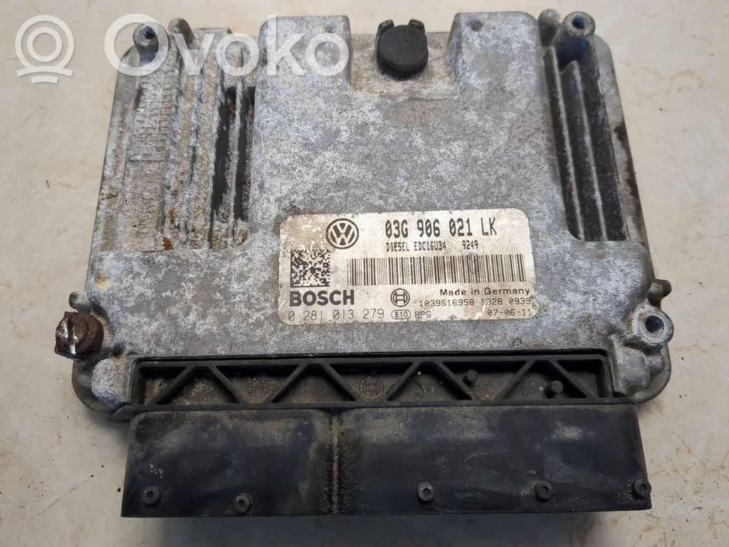 Skoda Octavia Mk2 (1Z) Engine control unit/module 