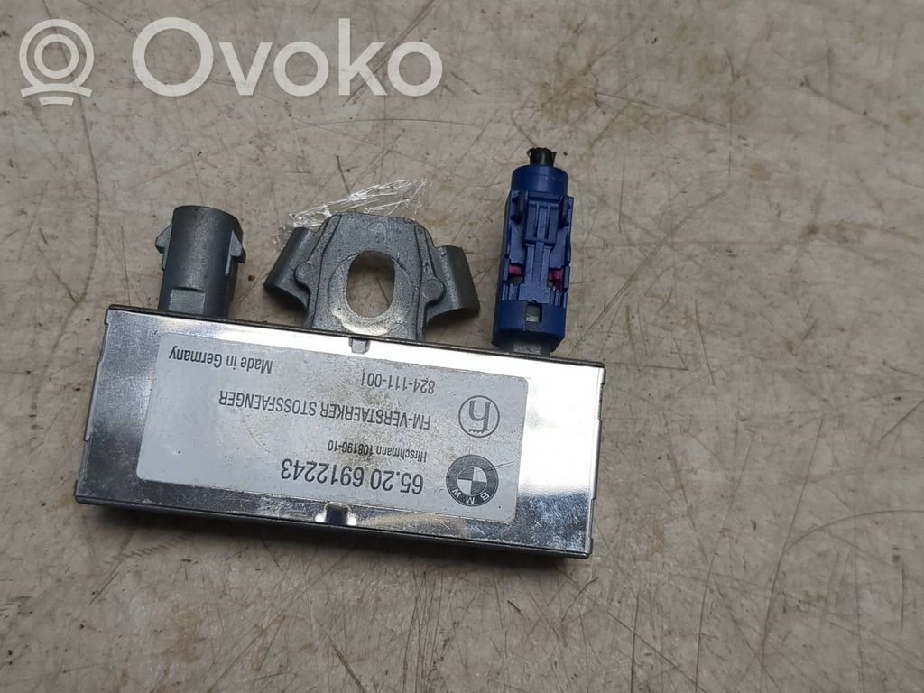 BMW Z4 E85 E86 Antenos stiprintuvas 