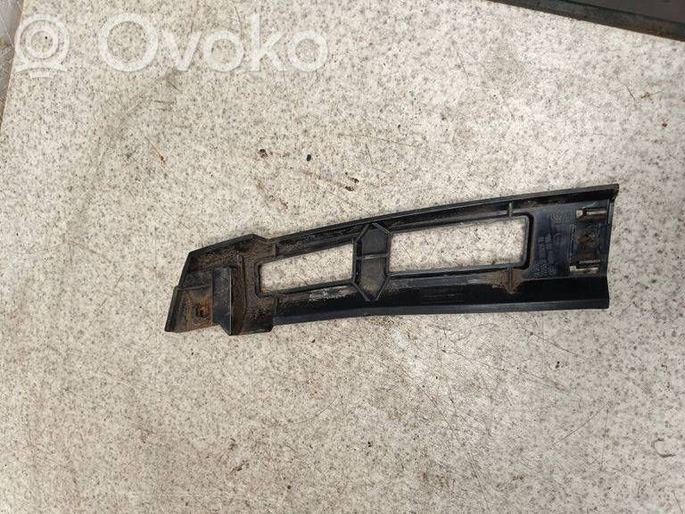 BMW X5 E70 Aizmugurējā bufera montāžas kronšteins 