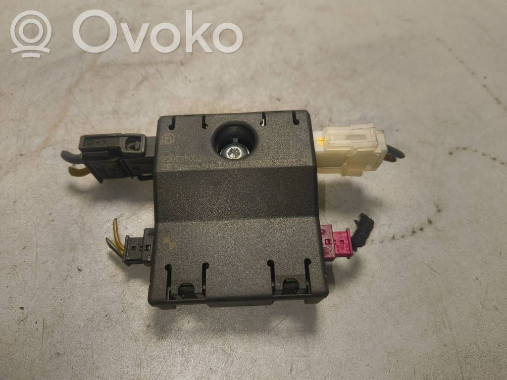 BMW X5 E70 Antenos stiprintuvas 