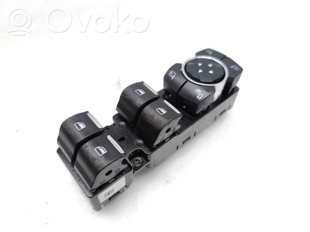 Ford Galaxy Electric window control switch 
