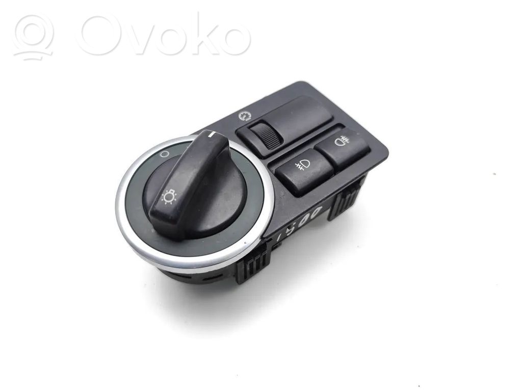 Land Rover Range Rover L322 Light switch 