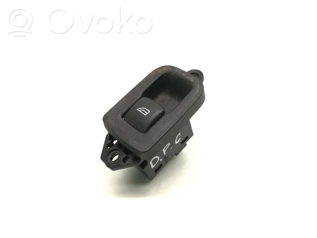 Volvo V50 Electric window control switch 