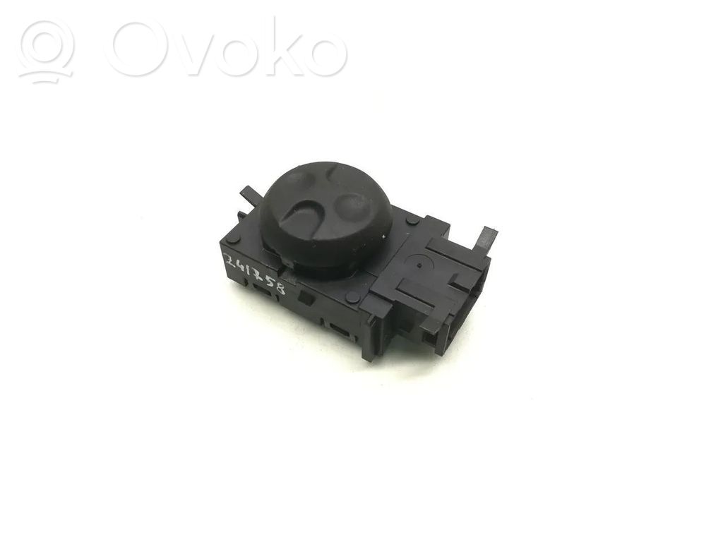 Citroen C5 Seat control switch 