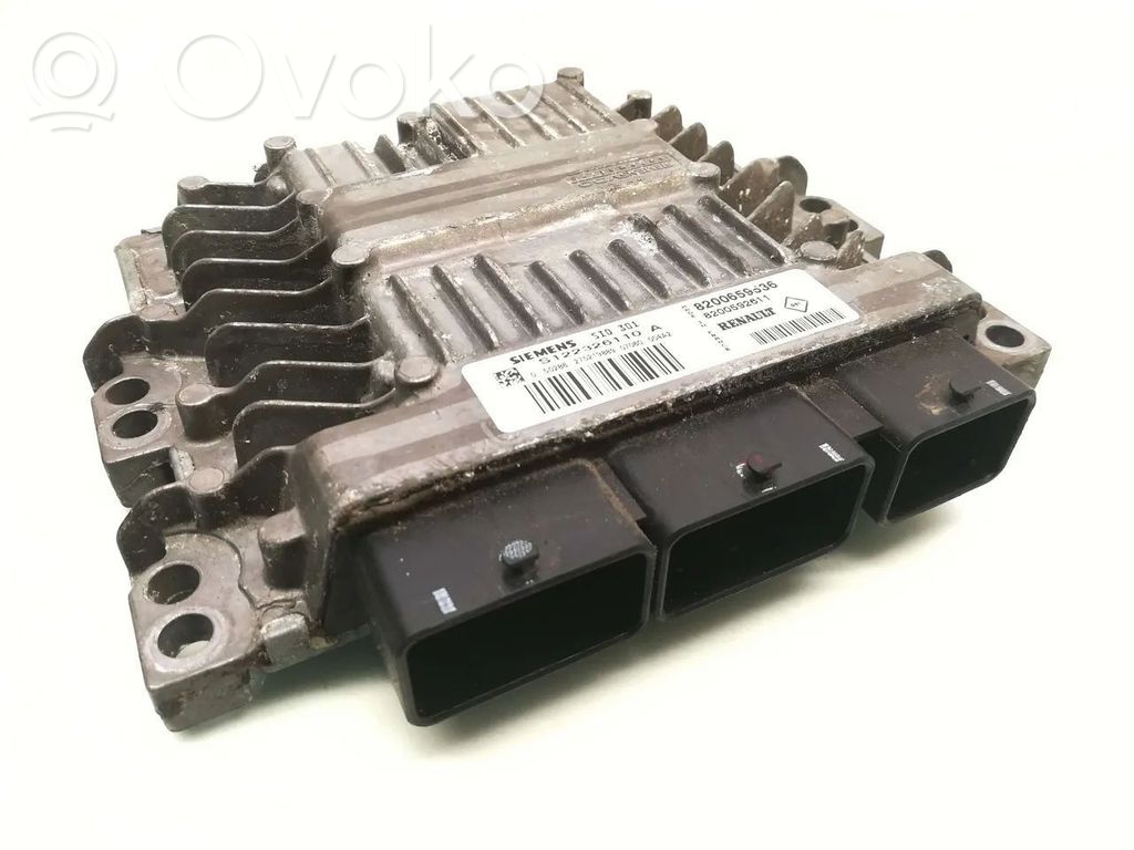 Renault Megane II Engine control unit/module 