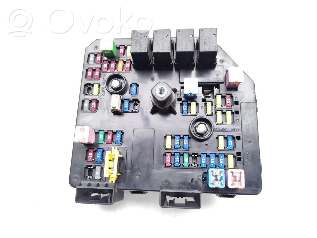 Opel Antara Fuse module 