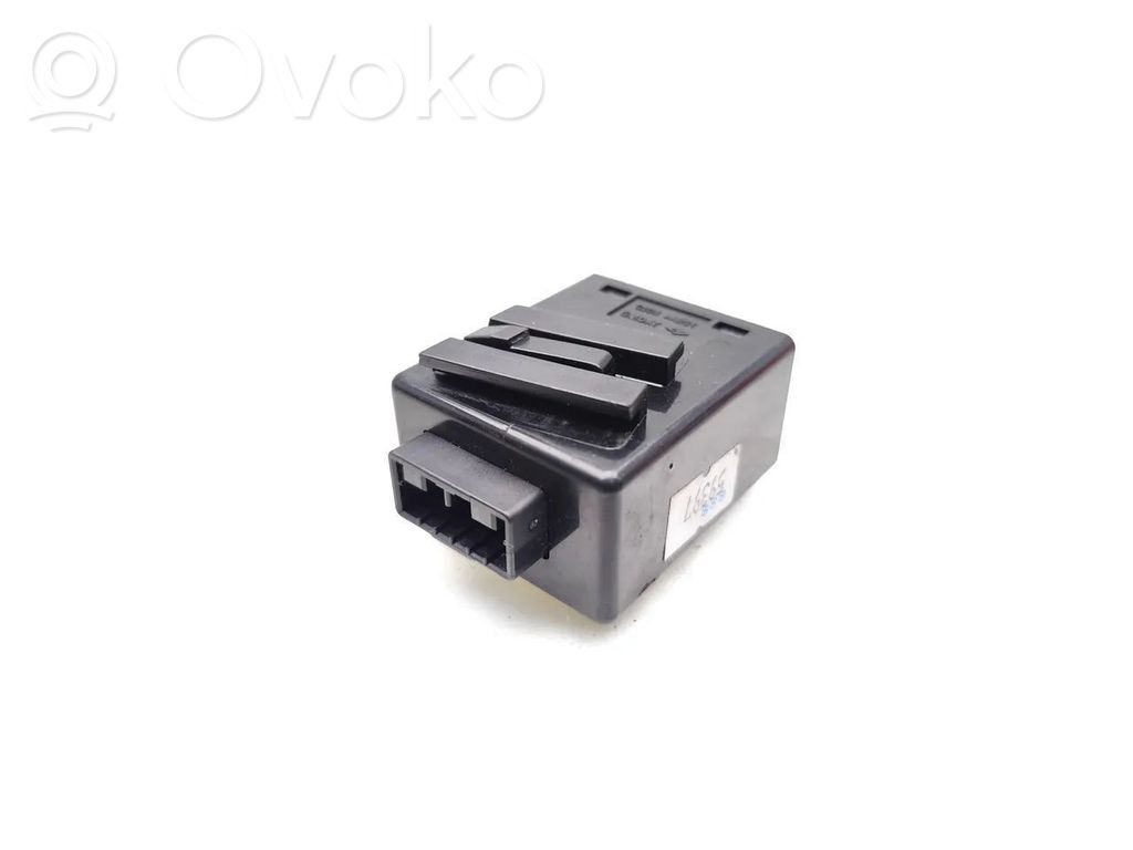 Opel Antara Window wiper relay 