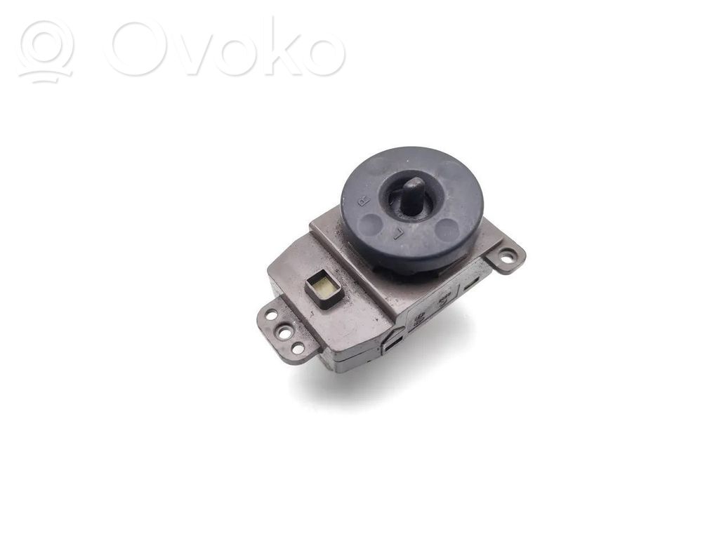 KIA Carens II Wing mirror switch 