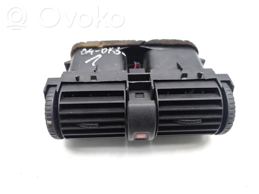 Opel Astra H Centrālais gaisa ventilācijas režģis 