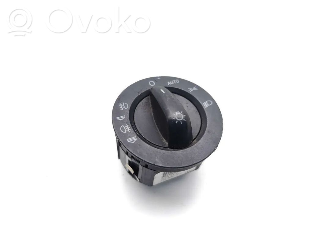 Interruptor de luz   4F2941531D